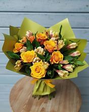 Букет цветов из:  Альстромерии и Розы в Темиртау