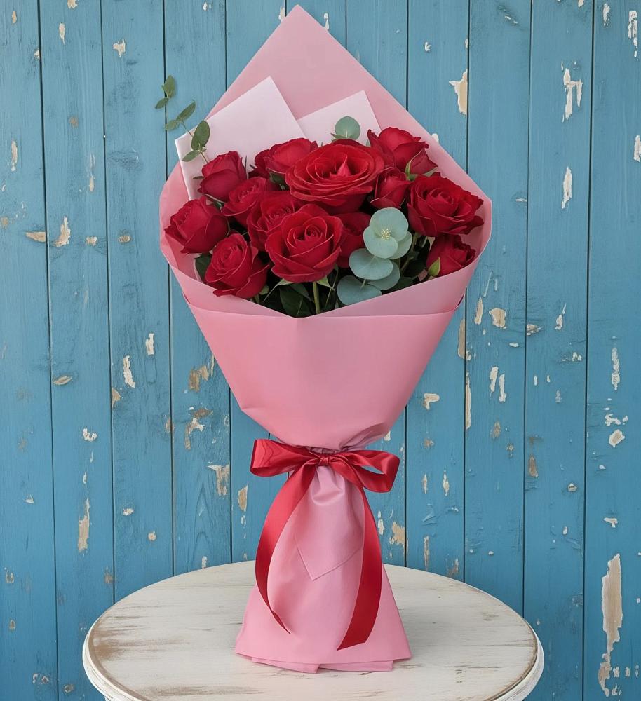 Букет красный бархат в Темиртау Букет цветов из: Розы в Темиртау