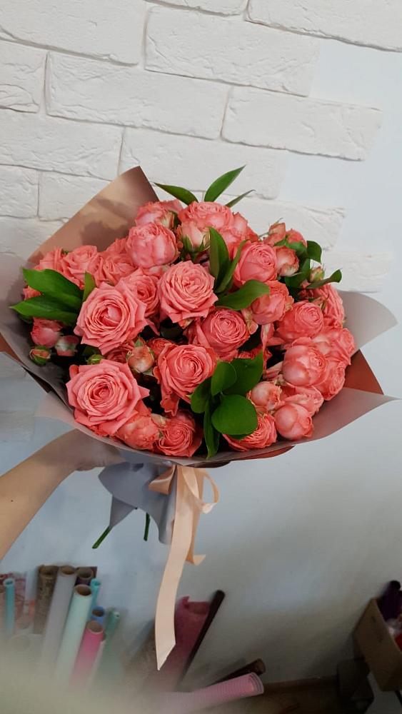 Букет цветов из: Розы в Темиртау