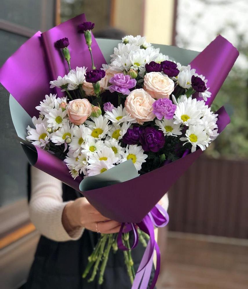 Букет цветов из: Хризантемы, Гвоздики и Розы в Темиртау