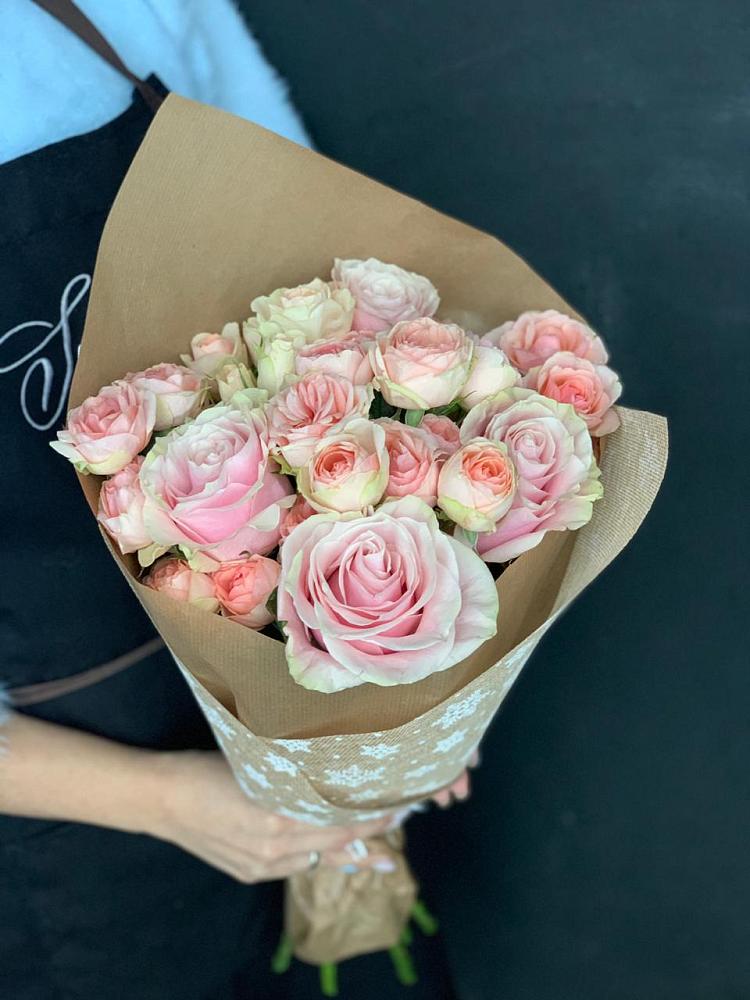 Букет цветов из: Хризантемы и Розы в Темиртау