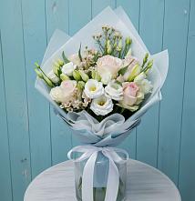 Букет цветов из:  Розы и Лизиантусы #REPLACE_PRED# Темиртау