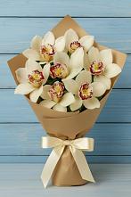 Букет цветов из:  Орхидеи и Розы в Темиртау