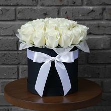 Композиция воздушная нежность в Темиртау Цветочная композиция из Розы в шляпной коробке в Темиртау